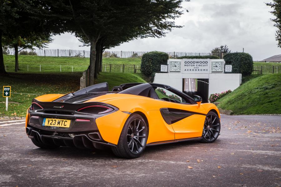  McLaren 570S Spider 2017 года  (UK) (фото 50 из 56)